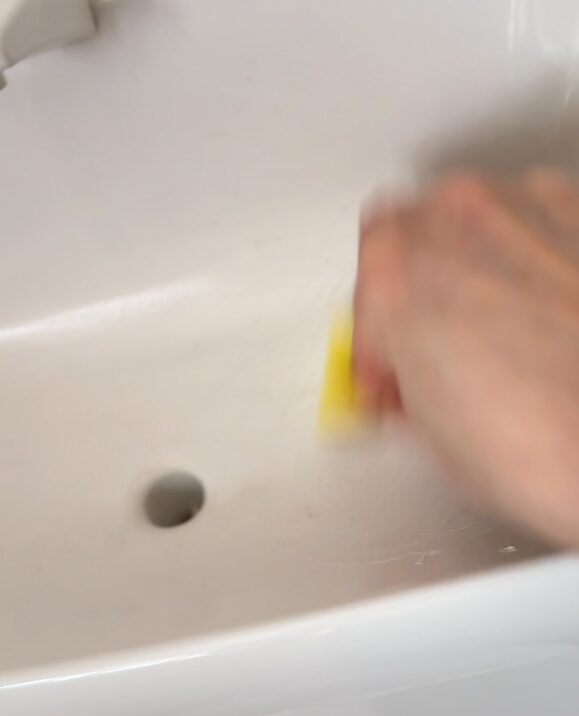 水垢とりスポンジ